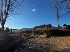 Teren intravilan la munte - imagine 4