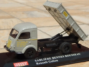 Macheta camion cu bena Renault Galion 1:43 IXO Hachette cu lipsuri