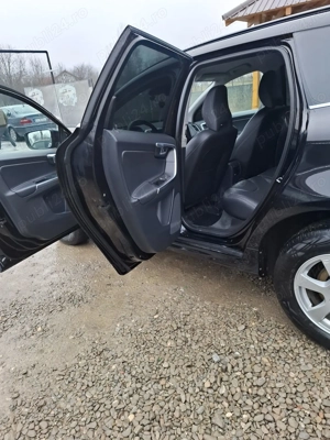  Volvo XC 60 - imagine 3