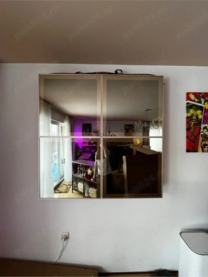 Etajeră de perete cu uși 120 x 120 x 20 cm