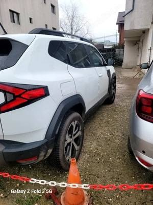 Vand Dacia Duster  - imagine 8