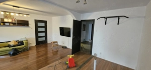 Ap 4 cam modificat in 3, Bl Basarabia, Stadionul Grand Arena, etaj 7 8 bloc 1982