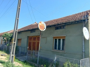 Casa de vanzare, la tara in Zagujeni, com C.tin Daicoviciu , jud Caras Severin