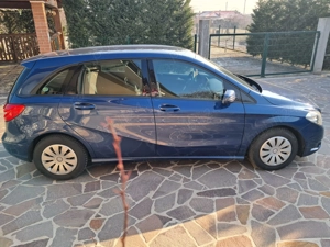 Vand mercedes b180 perfect din toate punctele de vedere  - imagine 3