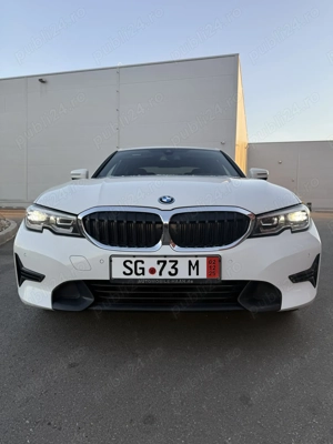 BMW 330e 2021 Plug in Hybrid Sport Line - imagine 4
