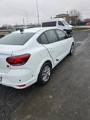 Dacia Logan XX - editie aniversara 2025 cu functii suplimentare - imagine 3