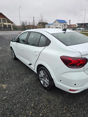 Dacia Logan XX - editie aniversara 2025 cu functii suplimentare - imagine 2