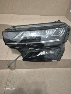 Far Skoda Karoq  - imagine 5