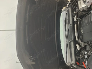 vînd Audi q5 fy hibrid.an 2  km.