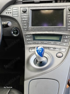 Toyota Prius 3 - imagine 7