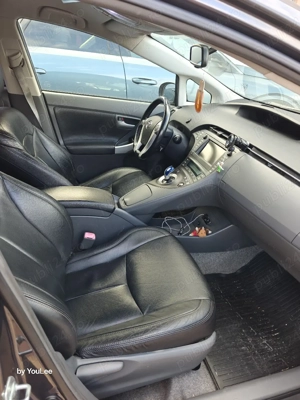 Toyota Prius 3 - imagine 5