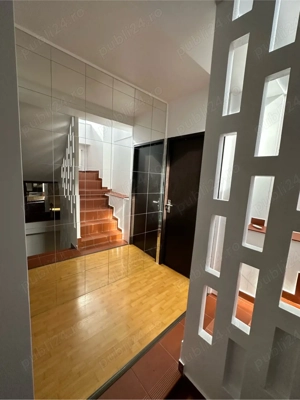 Dau spre chirie Casa mare in centrul istoric al Brasovului - imagine 4