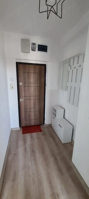 Apartament 2 camere Grivitei 230, etaj 7 7 renovat nou, mobilat, balcon inchis, aproape de metrou