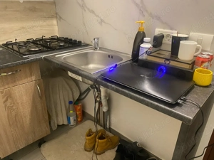 Chiuveta + Plita cu blat si corp + butelie 1000 roni 