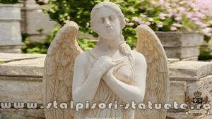 Statuetă îngeraș mare, galben patinat, model S20.