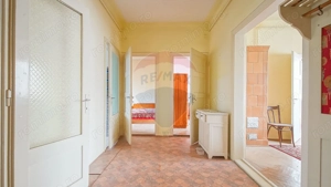 Apartament cu 3 camere de vânzare în zona Centrul Civic - imagine 2
