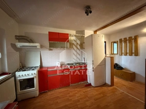 Apartament cu 2 camere, semidecomandat,centrala proprie,zona Girocului - imagine 5
