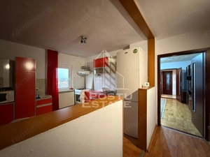 Apartament cu 2 camere, semidecomandat,centrala proprie,zona Girocului - imagine 4