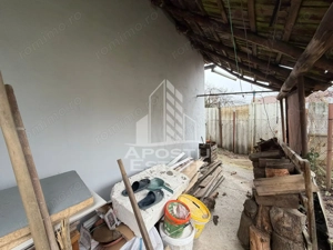 Casa cu 2 camere,centrala proprie, garaj,teren 350 mp ,zona Blascovici - imagine 5