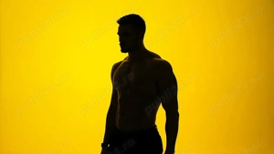 Bărbat 37 de ani ofer clipe frumoase fetelor ....femeilor