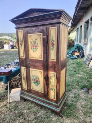 Dulap rustic.. Pictura originala 