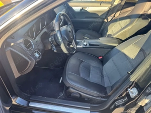 Mercedes C-200 CDI Avantgarde  5 - imagine 4