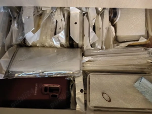 Lot 70 de huse * Samsung * IPhone * Huawei * accept schimb  - imagine 2