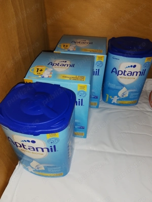 Vând cutii lapte Aptamil 65 lei.
