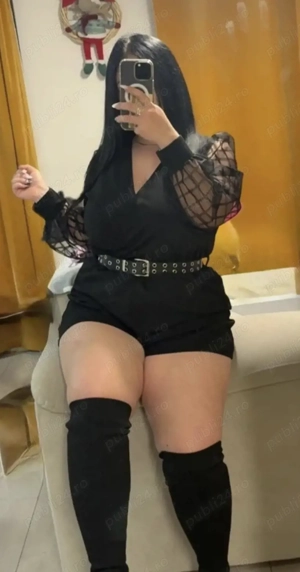 33 de ani, la mine sau la tine! Deplasări sau la mine 