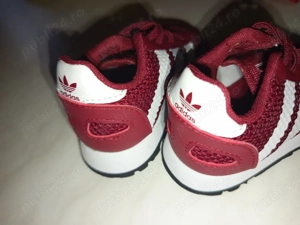 Adidași copii Adidas originali   vișinii, mărimea 19, unisex, nou fără etichetă - imagine 3