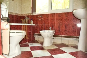 Imobil cu Mare Potential Comercial Calea Domneasca Vizavi de Turnul Chindia. - imagine 7