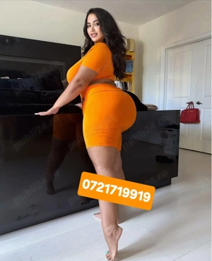**** Show webb **** Filmulețe ședințe domina  NU sunați doar mesaj pe whatsapp 