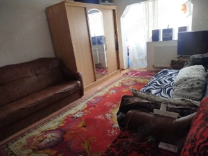 Inchiriez apartament cu 3 camere  - imagine 2