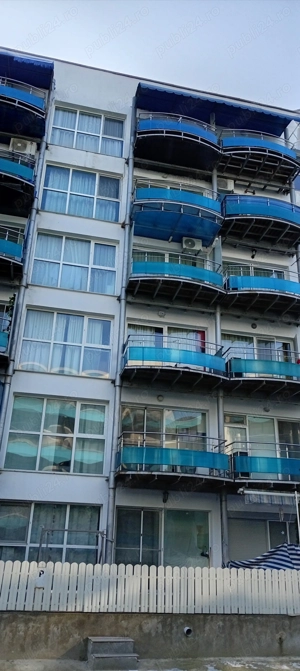 De vânzare apartament 2 camere la malul Mării Negre + Parcare.