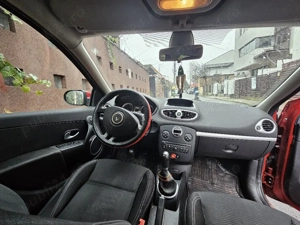 Renault Clio Rosu 