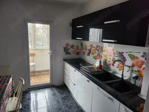 închiriez apartament alesd 