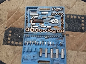 vnd tot ce se vede in poze  - imagine 5