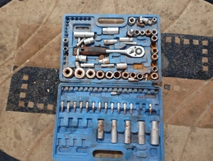 vnd tot ce se vede in poze 