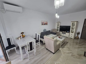 Gradina proprie. Mobilat si utilat complet. Doua bai. Aproape de Eso - imagine 3