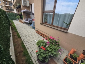 Gradina proprie. Mobilat si utilat complet. Doua bai. Aproape de Eso - imagine 15