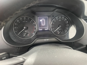 Vănd autoturism Skoda Octavia  - imagine 3