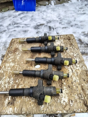 Pompă injecție+5 injectoare - imagine 5