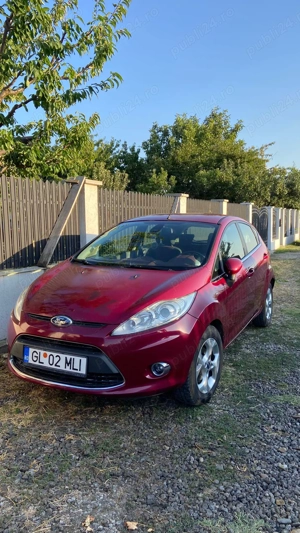 Ford Fiesta 2009 - pret 3000 