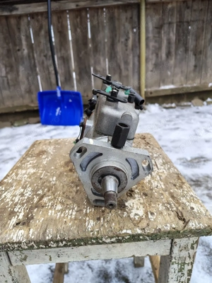 Pompă injecție+5 injectoare - imagine 4