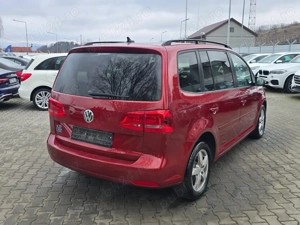Volkswagen Touran 7 locuri 1.6 TDI 105 CP - imagine 3