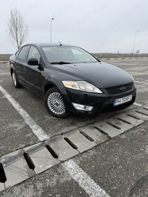 Vând Ford Mondeo 2500  Negociabil!