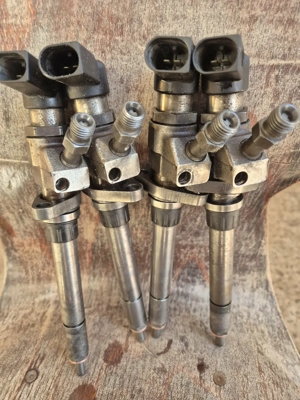 Injectoare Ford kuga 2008 - imagine 5