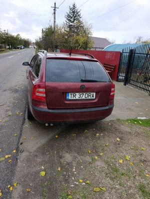 Scoda Oktavia din 2008 - imagine 3