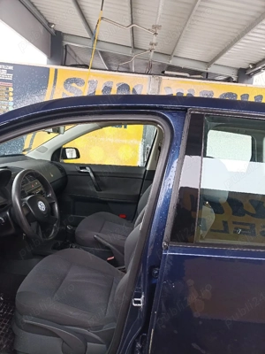 Volkswagen Polo 1.2 benzina din 2003 - imagine 2