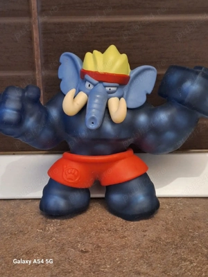 Figurină originală Jit Zu Gigatusk  de la Moose 